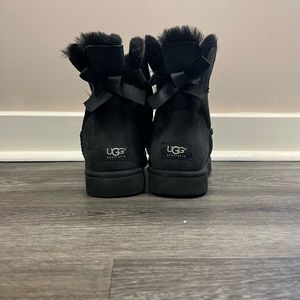 Bailey Bow UGGS
